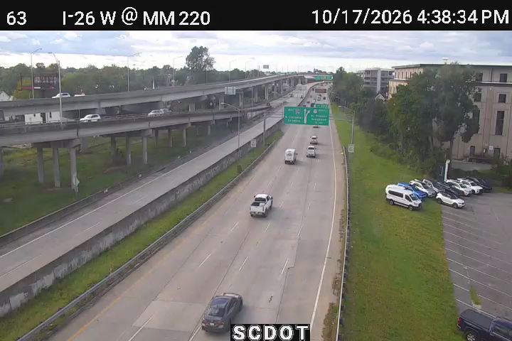 Traffic camera: I-26 W @ MM 220 (US 17N)