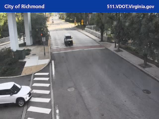Traffic camera: Richmond: 14th St at Dock St